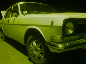 Удивительно но СХ7 умел делать снимки даже с эффектом линзы